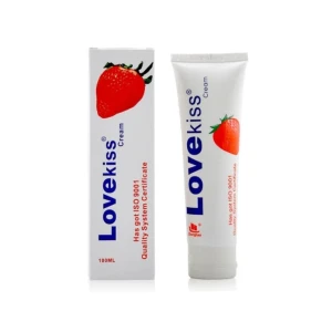 Лyбрикант Love kiss с ароматом клyбники на водной основе