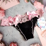 Трусики кружевные с нежными розовыми бантиками