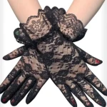 Кружевные перчатки